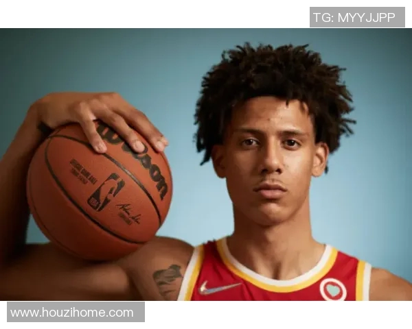 老鹰队新秀崭露头角，为球队注入活力